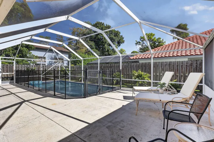 Pool / Patio