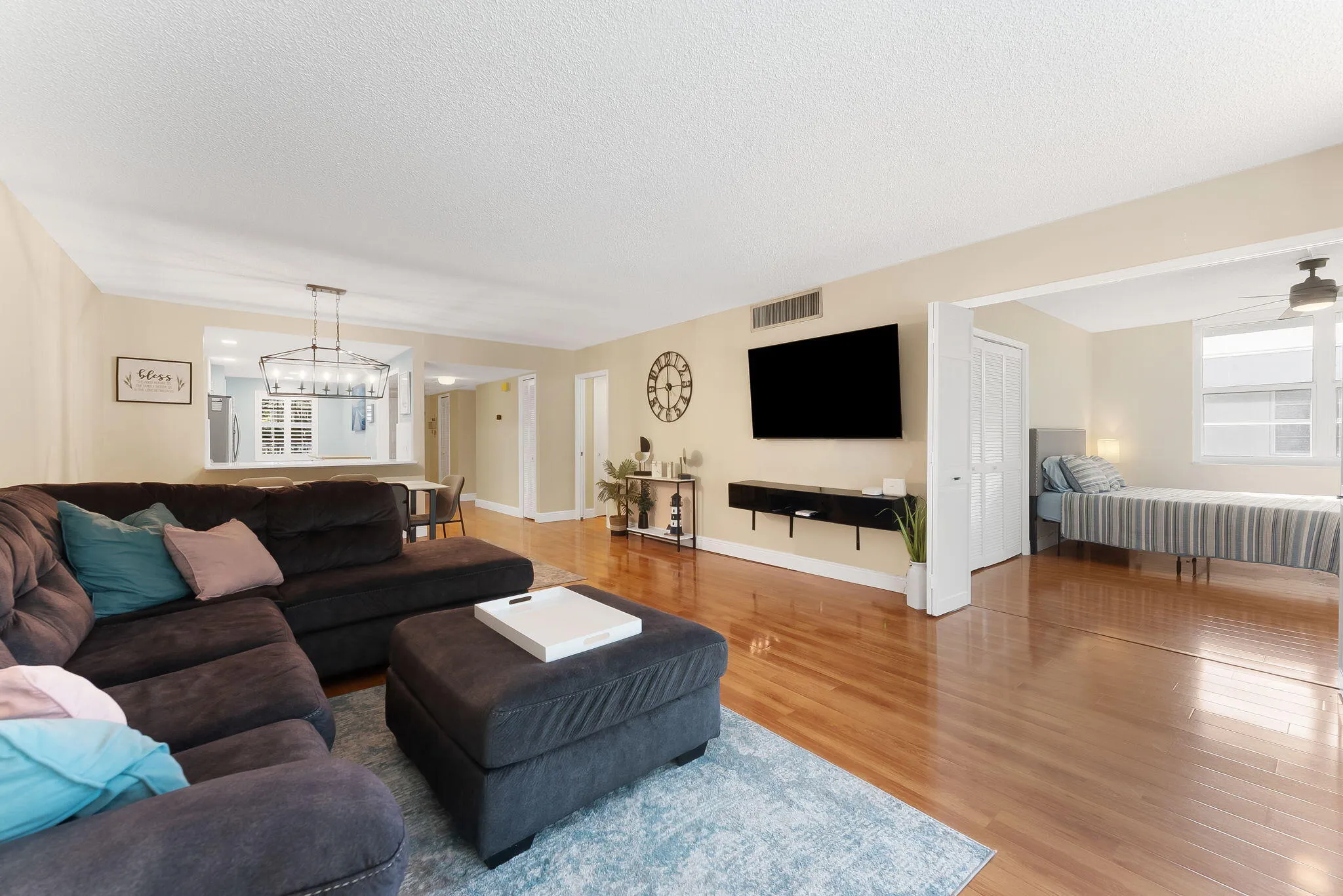 Living & Dining Room