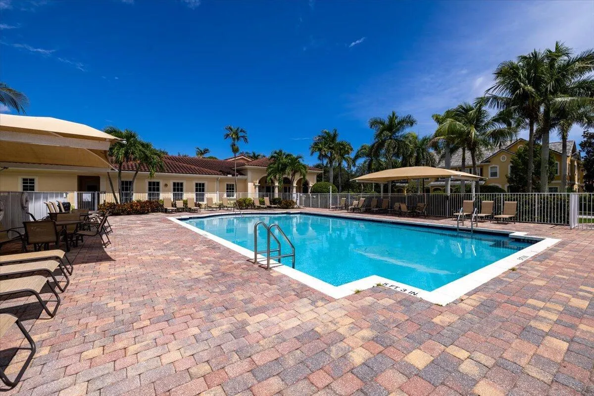 COMMUNITY POOL