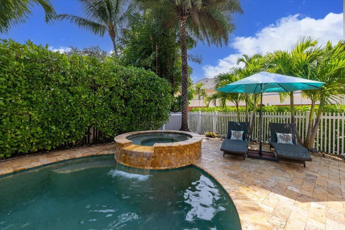 POOL AND SPA