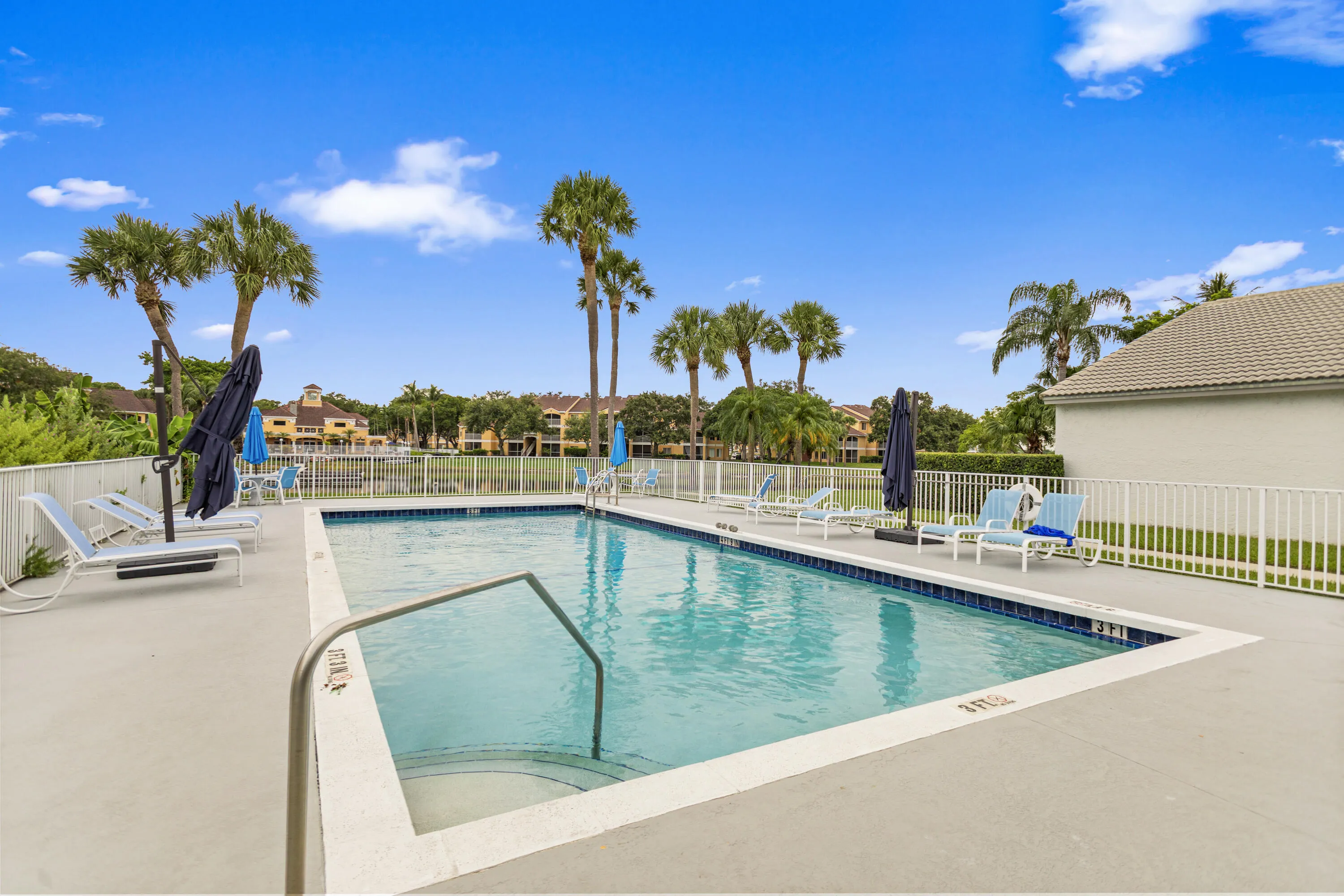 Community pool