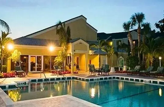 pool night 339