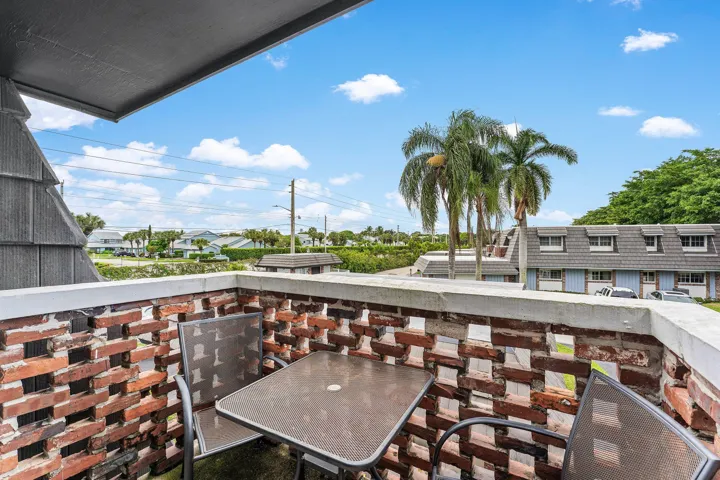 020-408PineTreeCourt-12-Atlantis-FL-3346