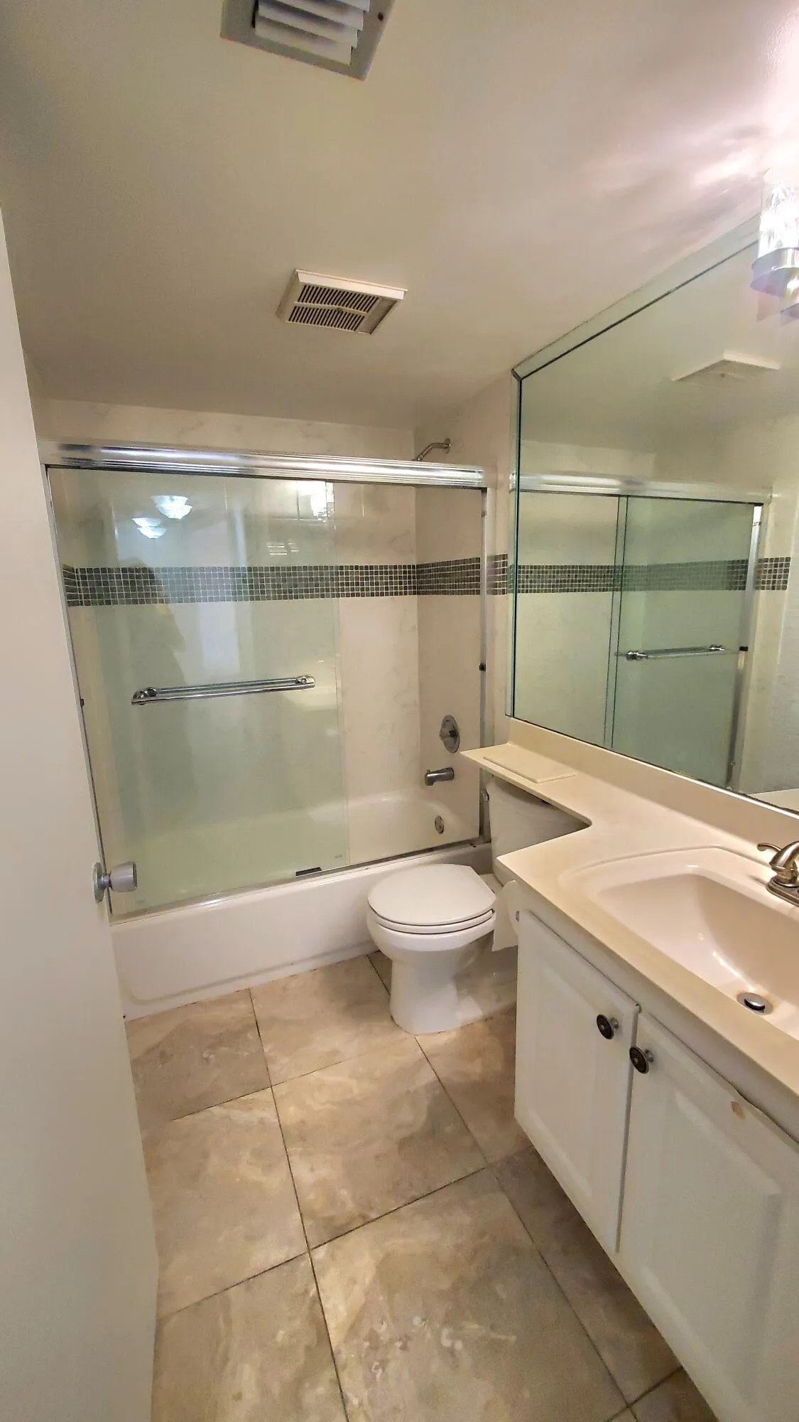 Updated Guest Bathroom