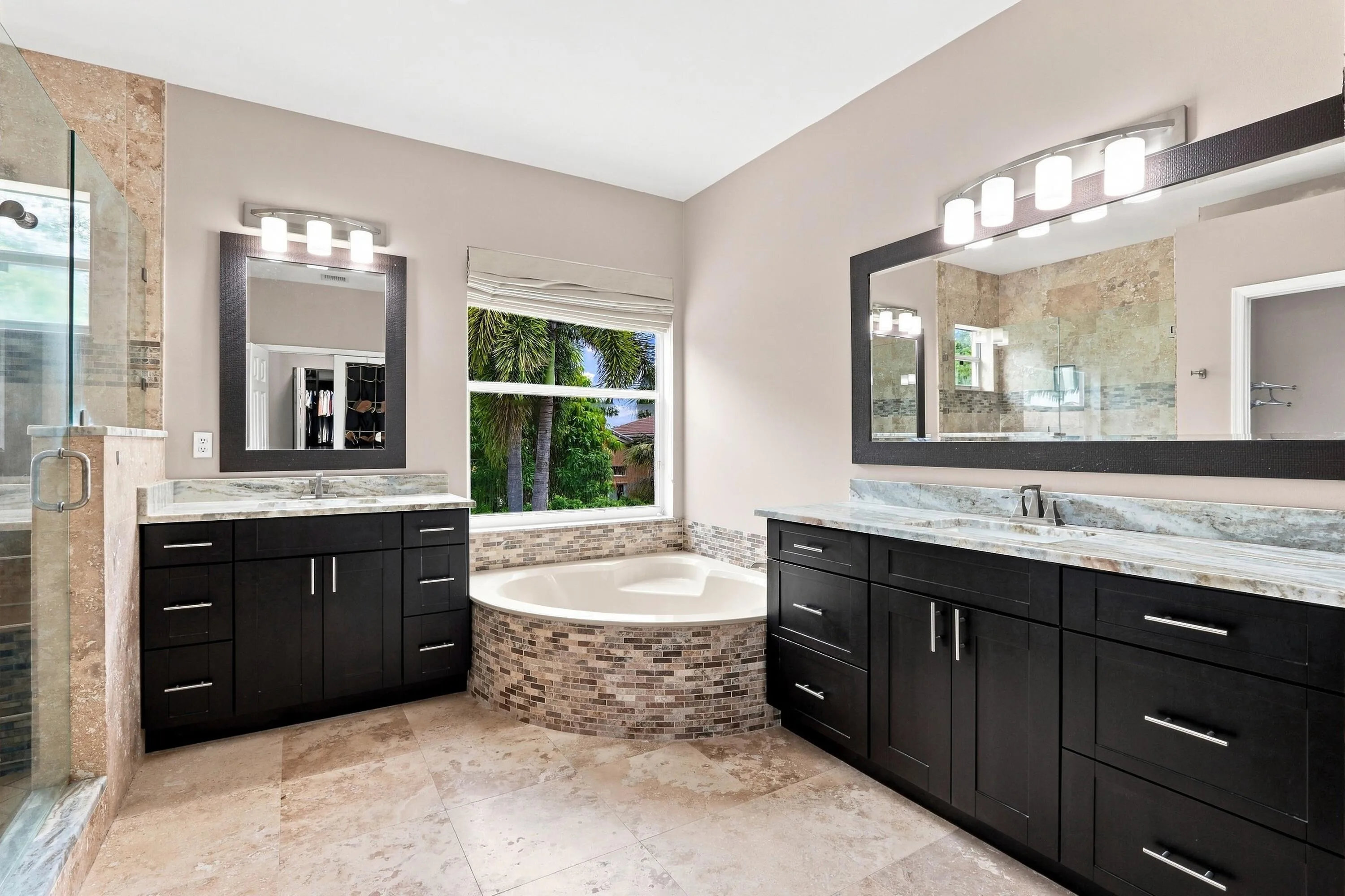 051 - 2478 Westmont Ln - 12