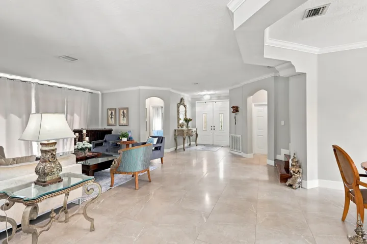 039 - 2478 Westmont Ln - 12
