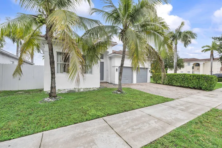 8911 NW 178th Ln_033