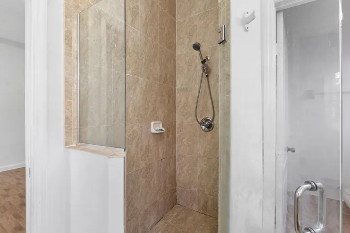 8911 NW 178th Ln_016