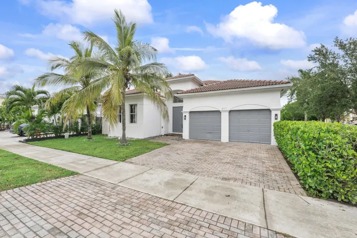 8911 NW 178th Ln_035