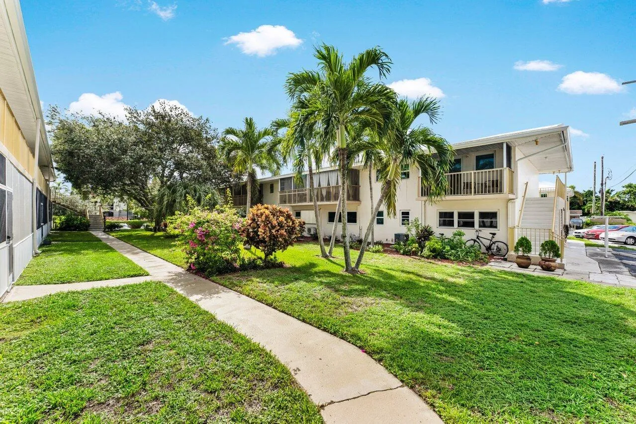 005-11Southwest4thAvenue-6-BocaRaton-FL-
