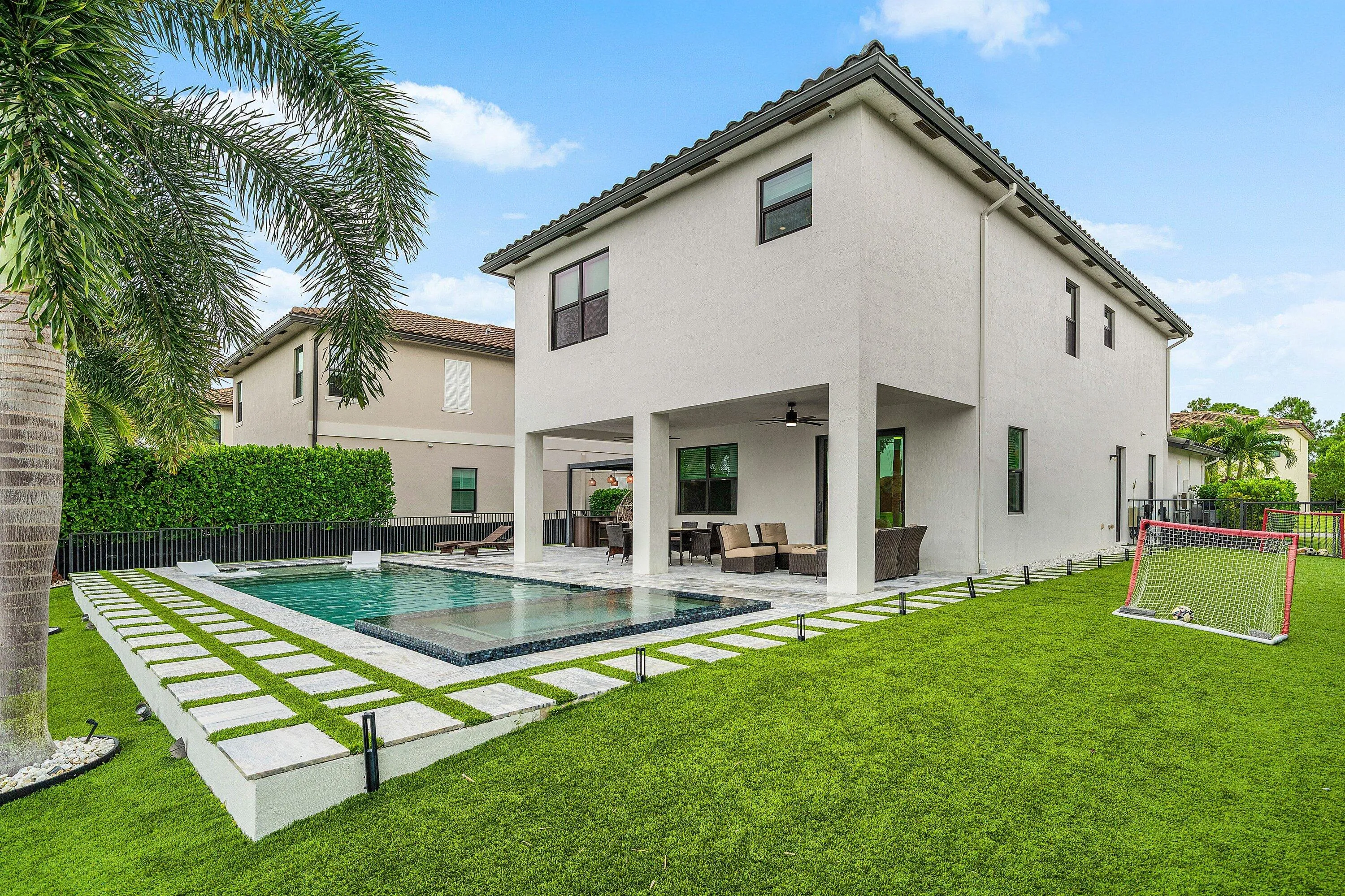 045-3138StrengLane-RoyalPalmBeach-FL-334
