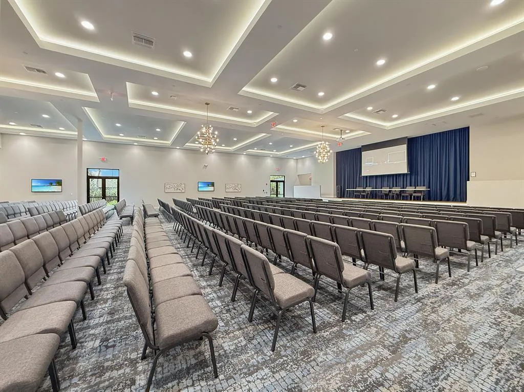Community Theater
