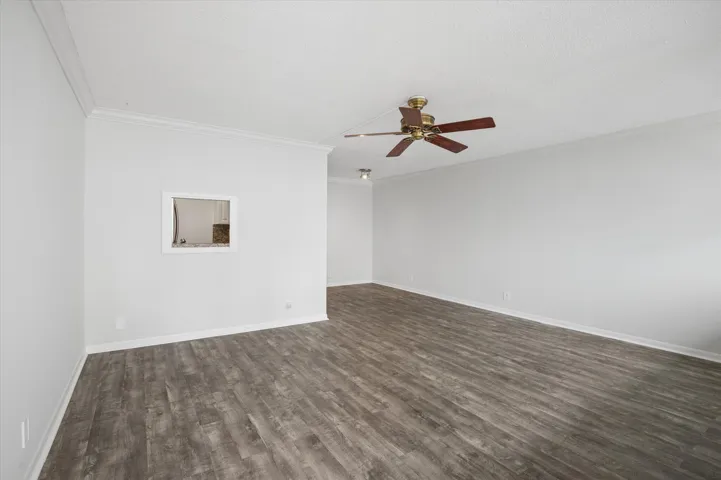 01-Carbonara-101 N Birch Rd #503-1