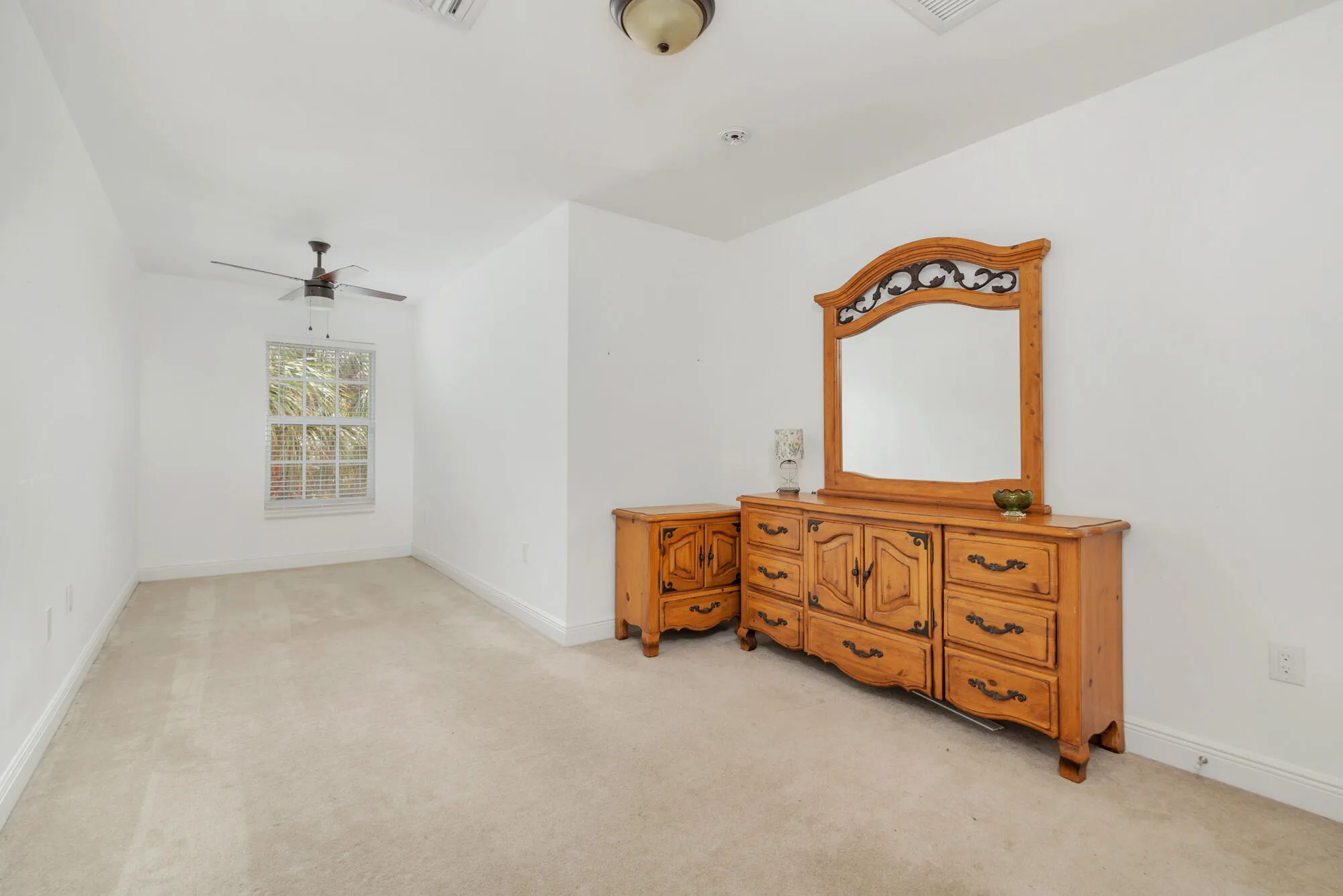 Property photo 54
