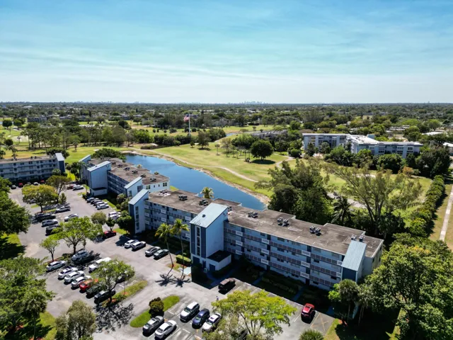 Bldg 1470. Canal View and Golf View