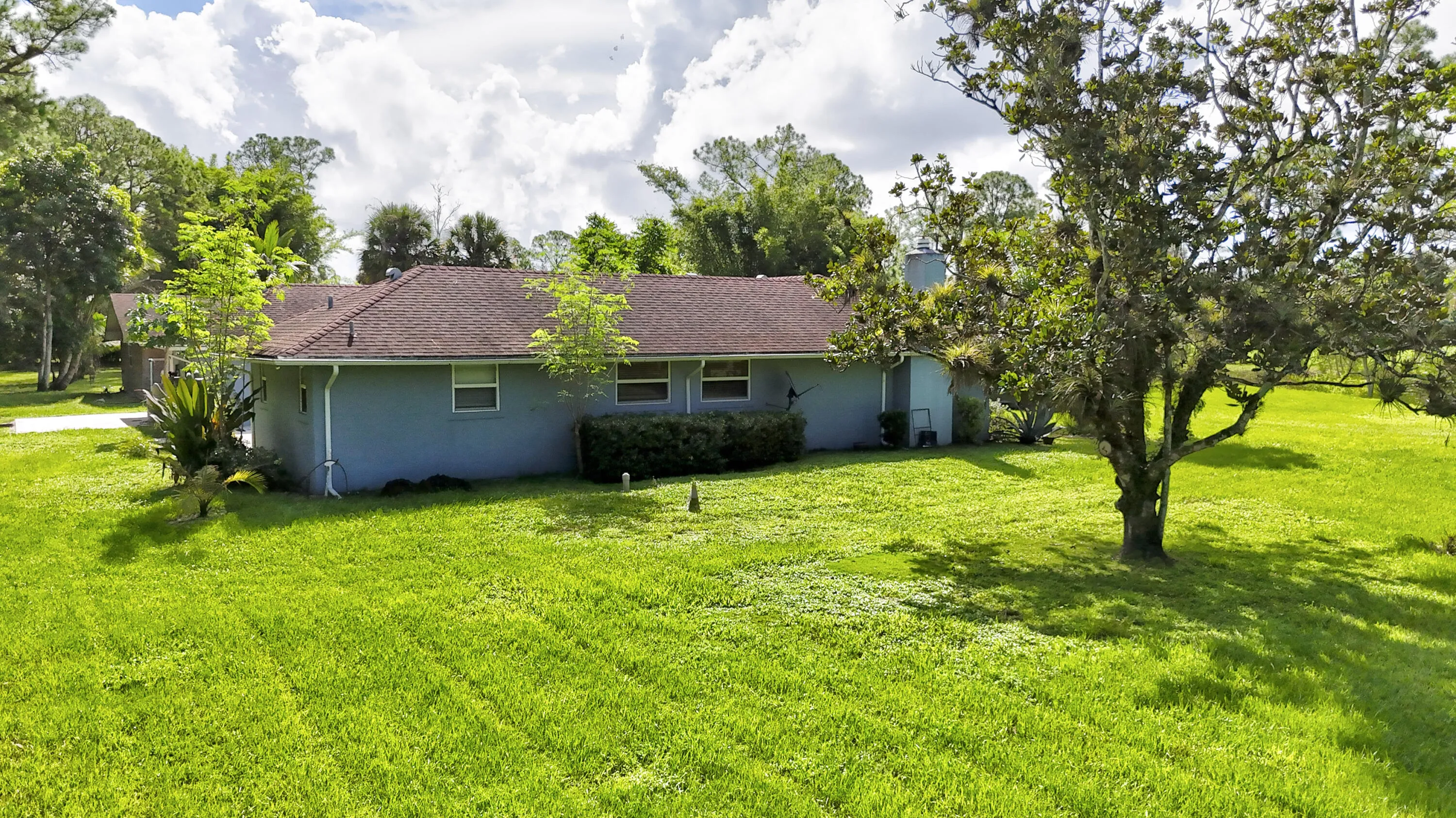 1616_E_Rd_Loxahatchee_FL_susamma-43