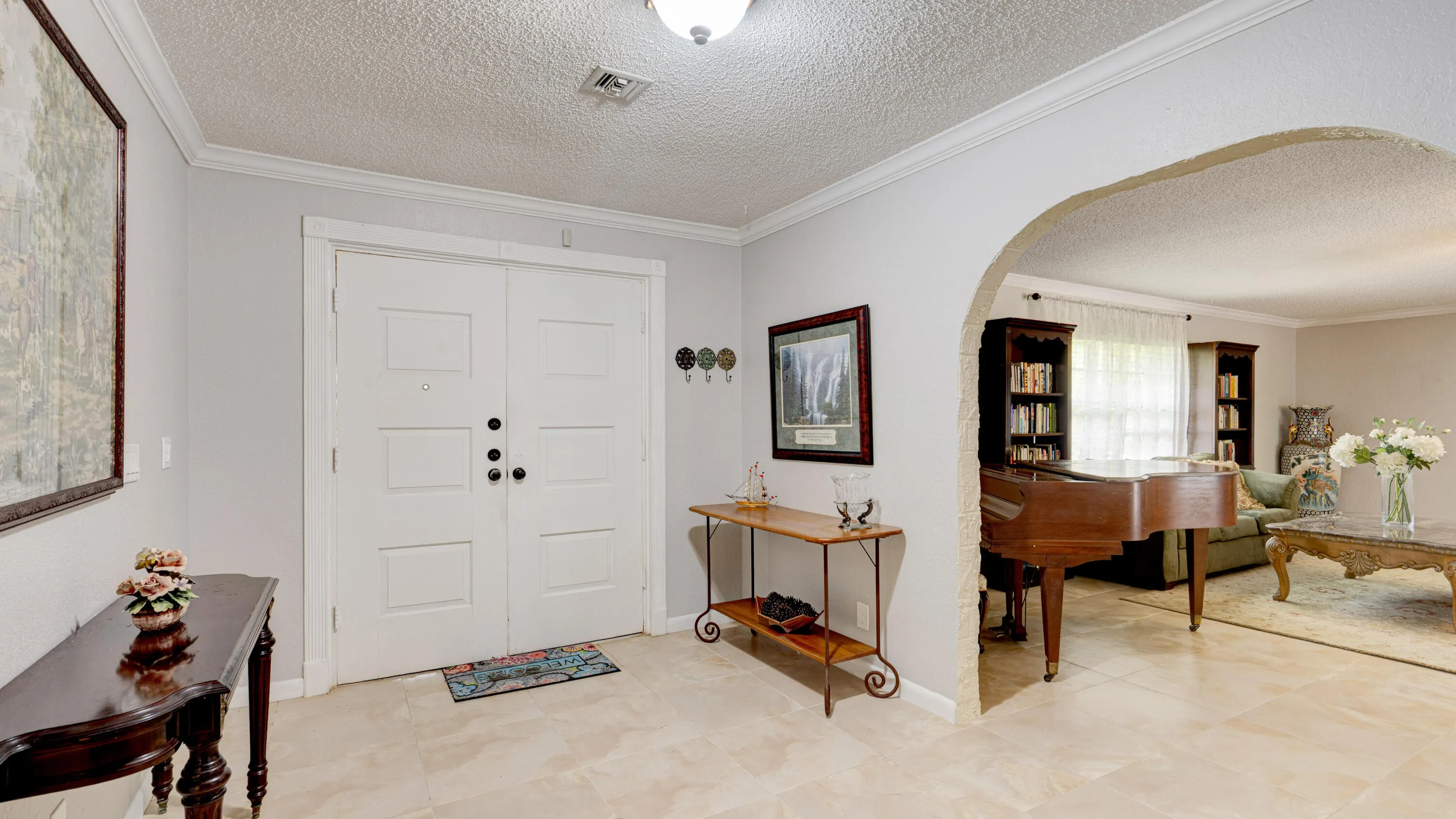1616_E_Rd_Loxahatchee_FL_susamma-70