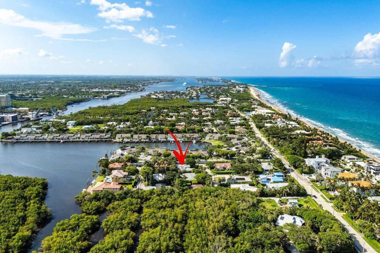 Steps to Beach and Intracoastal