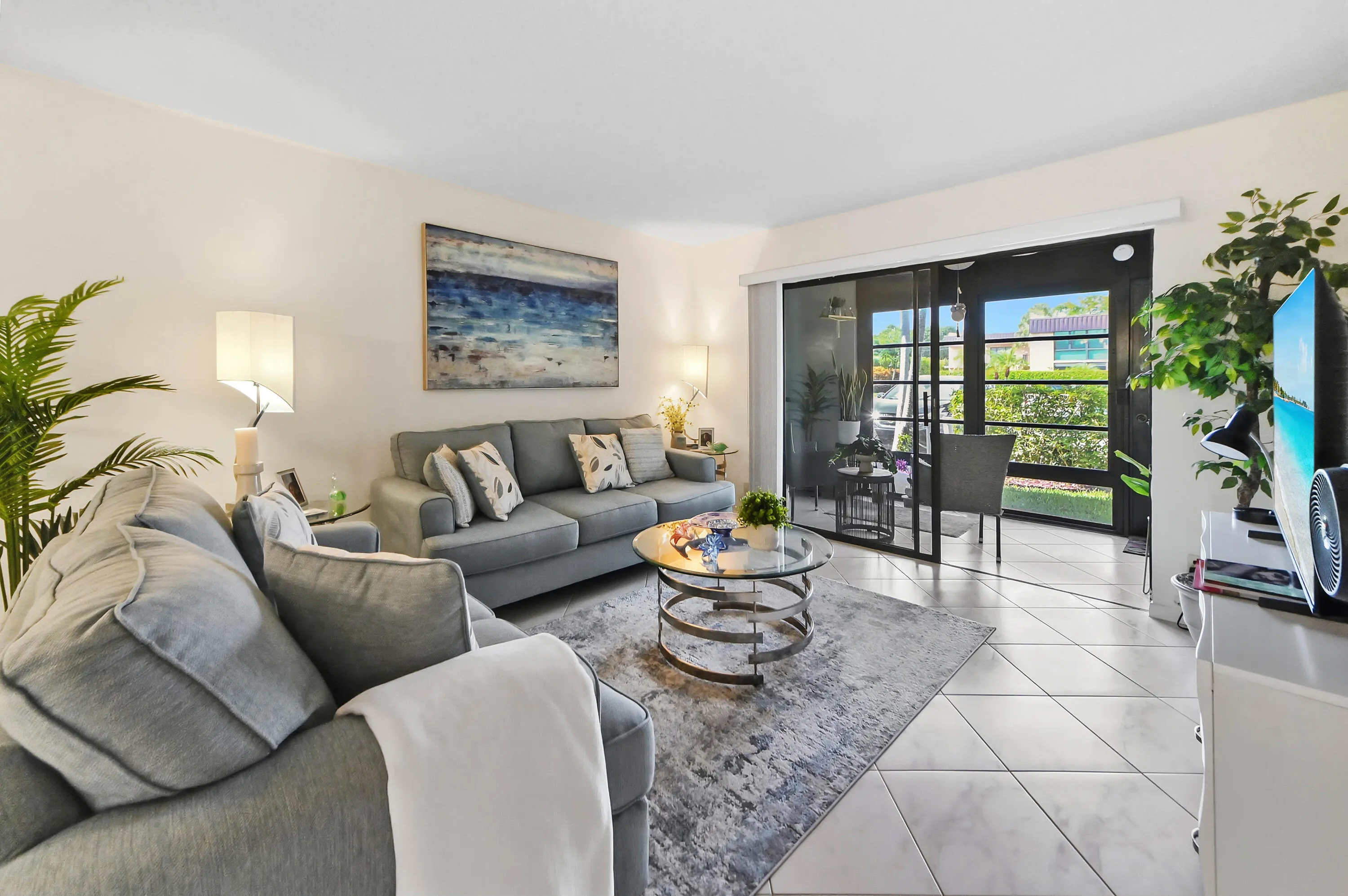 15 Living room 01