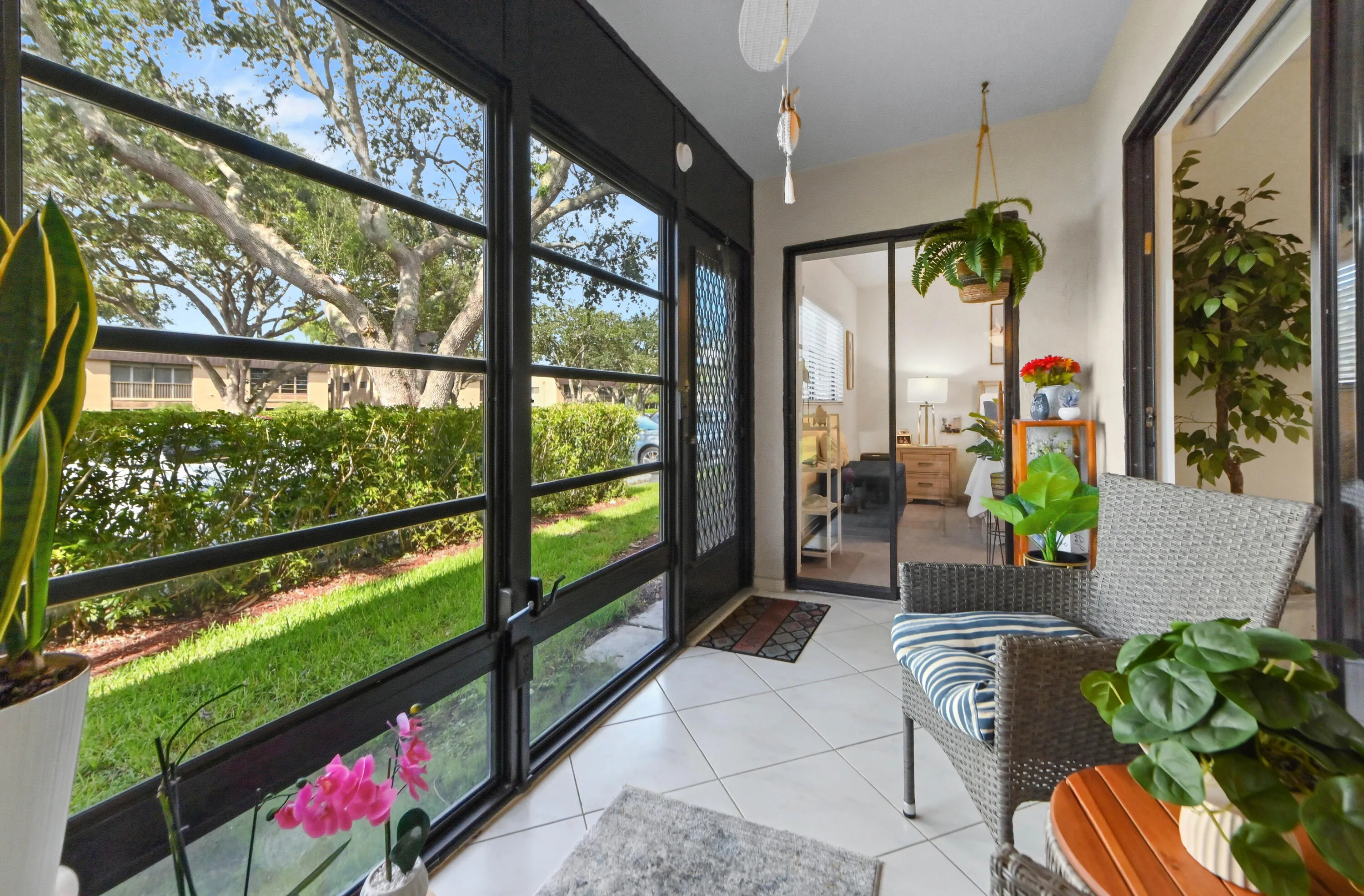 27 patio 03