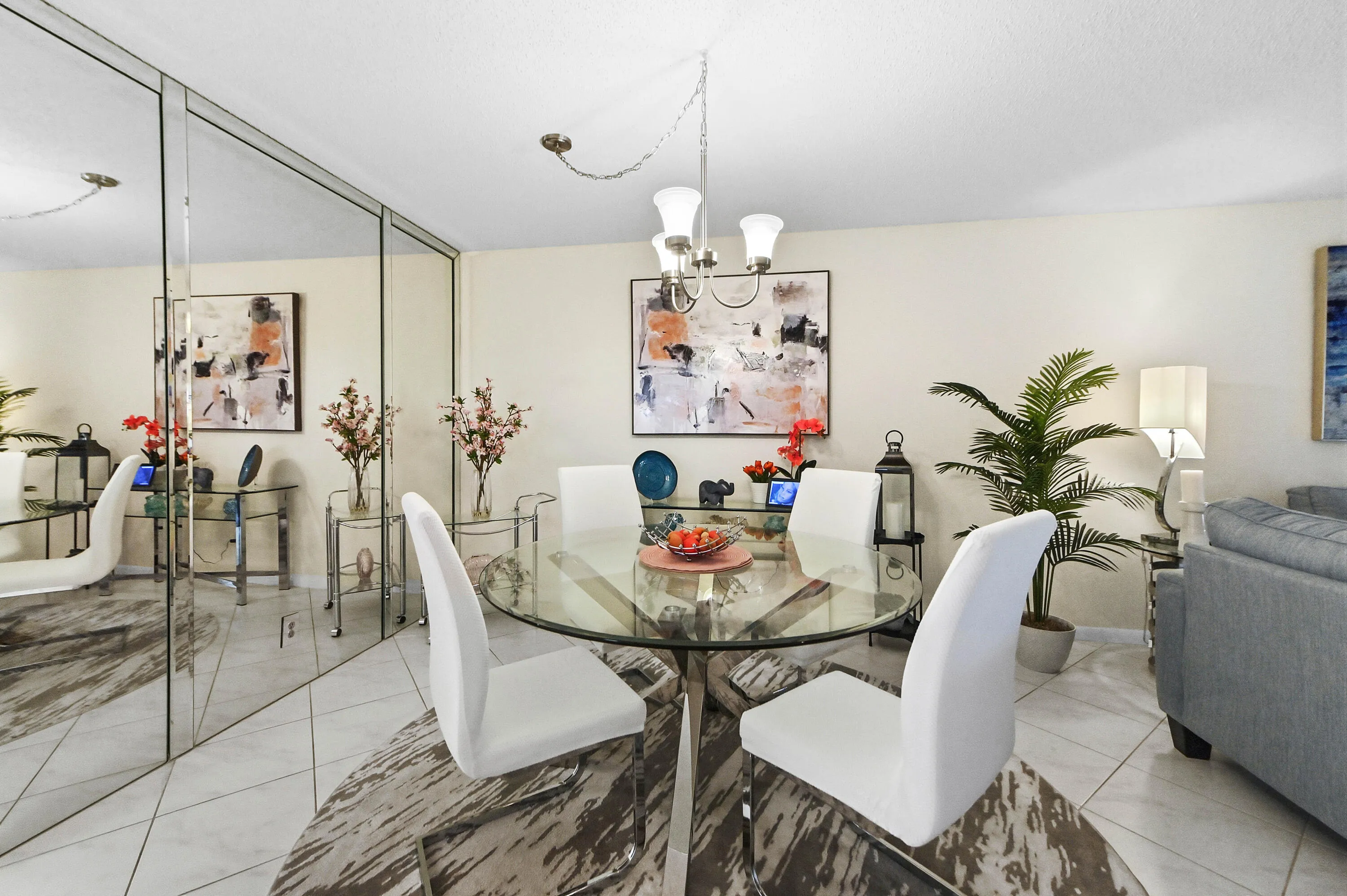 13 Dining area 02