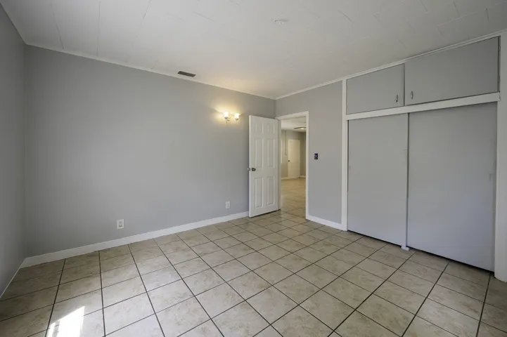 25-web-or-mls-5136_Bed Room2-2