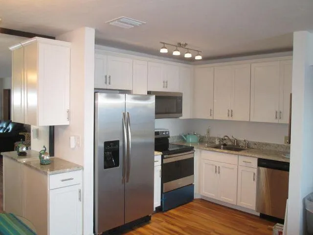 Kitchen SS appliances