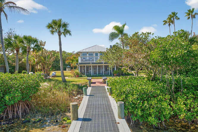 1935 Quay Dock Rd Vero Beach-small-030-0
