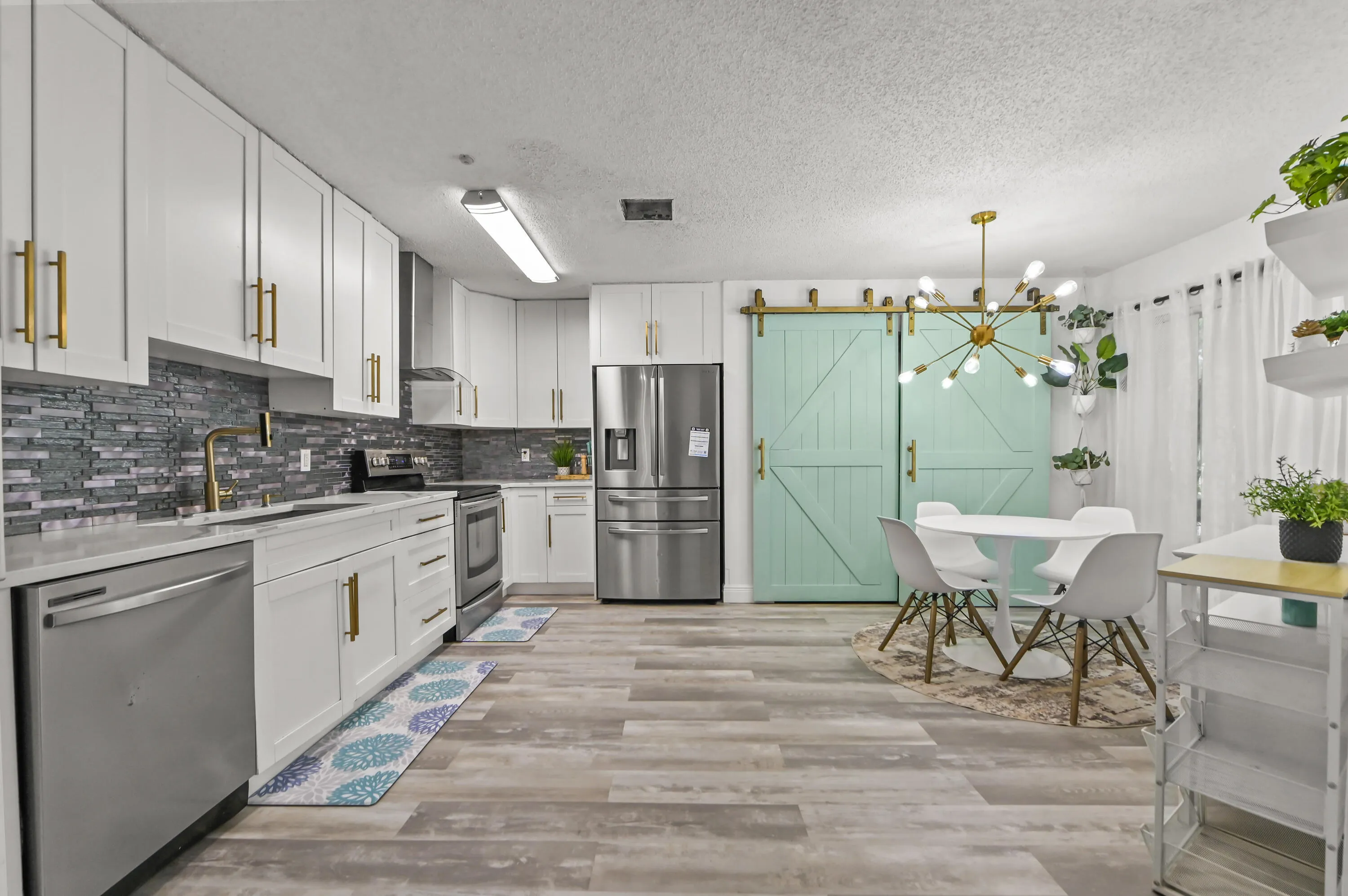 15 Kitchen 03