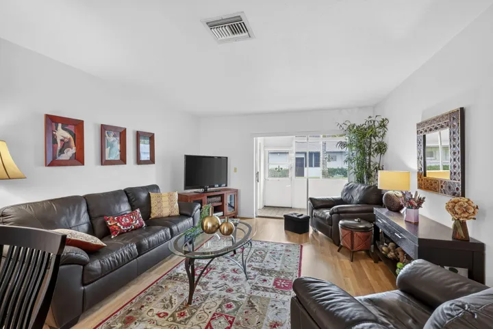11-web-or-mls-BS1A2736