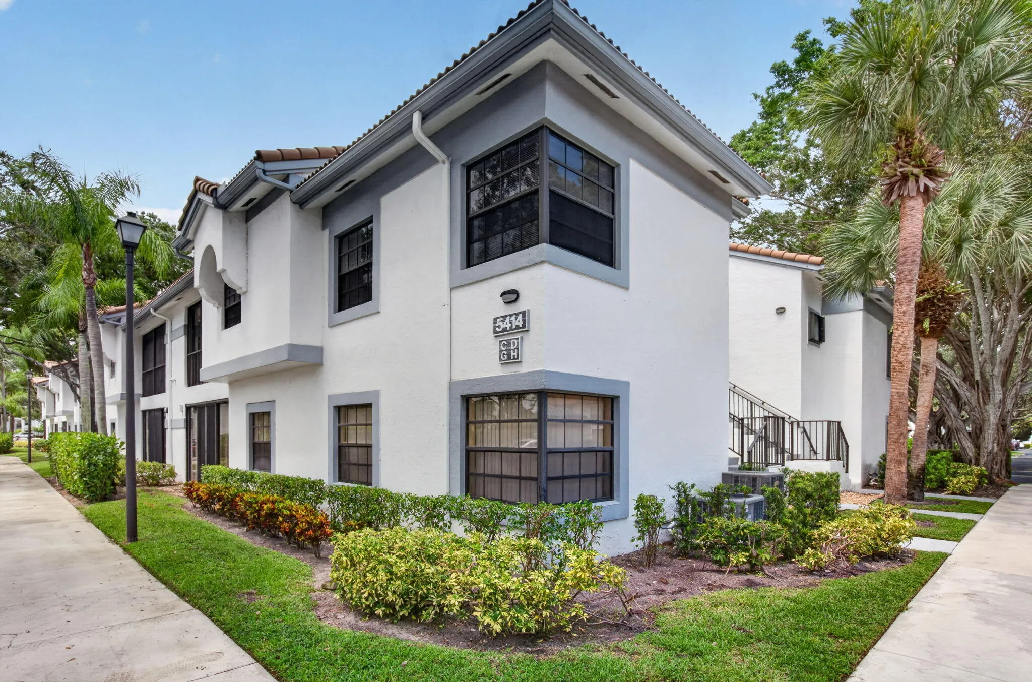 5414 Venetia Court