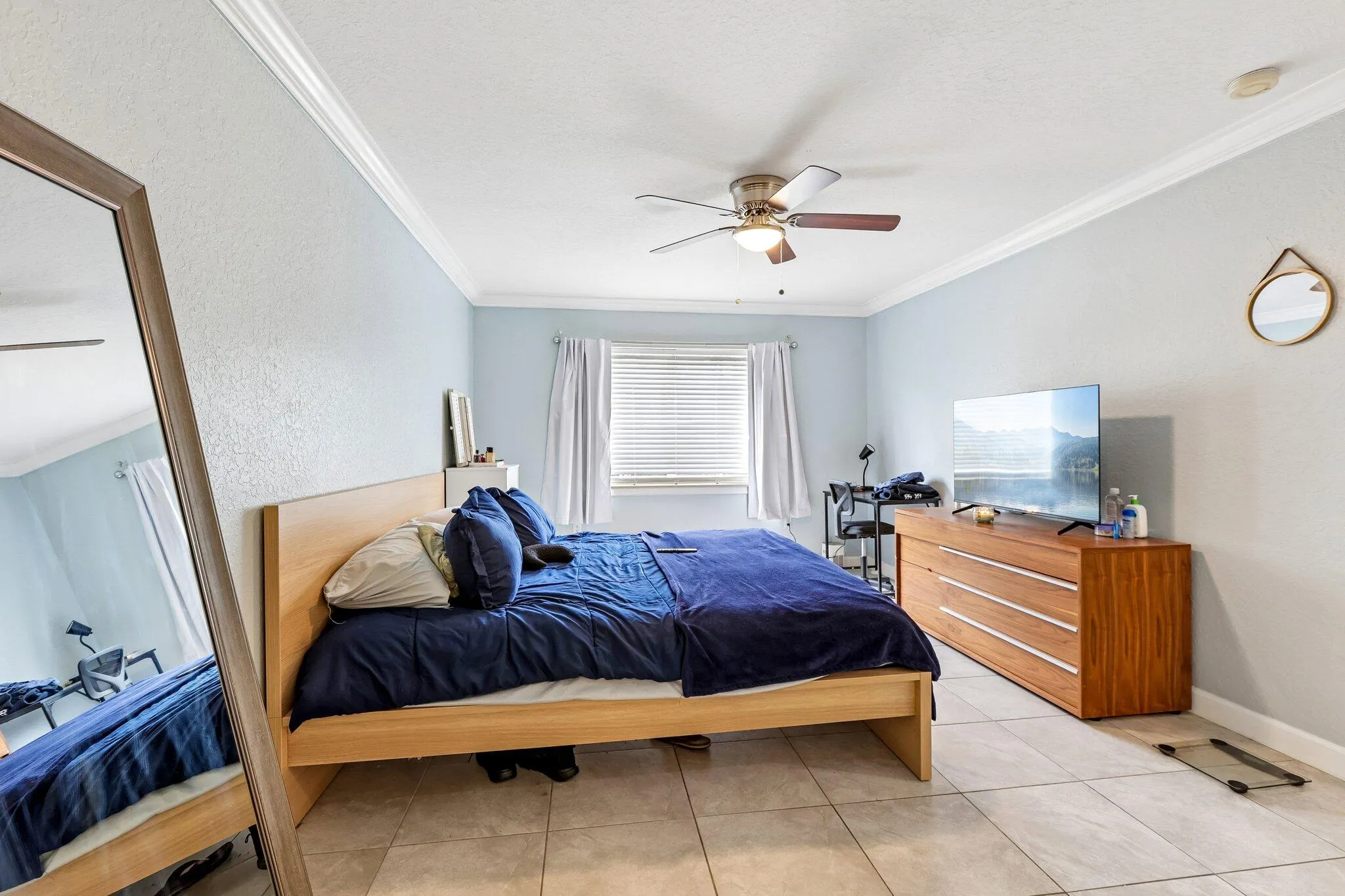 16-web-or-mls-NE 15th Ave 138-S1009-016