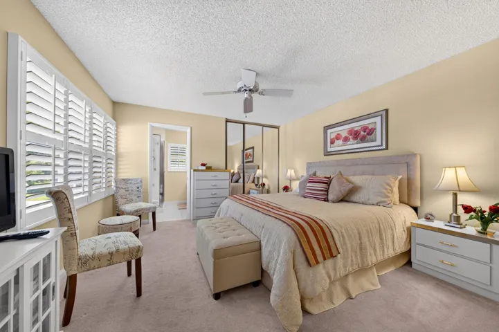025-014-Bedroom-4000x2662