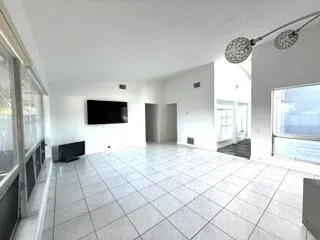 Living Room2