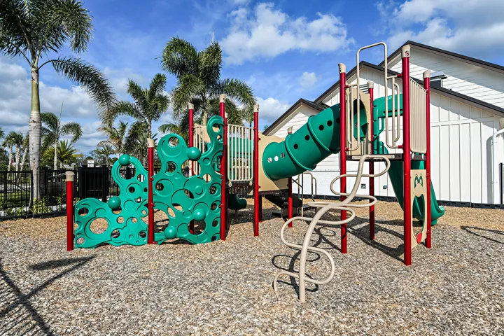 Veranda Oaks Community