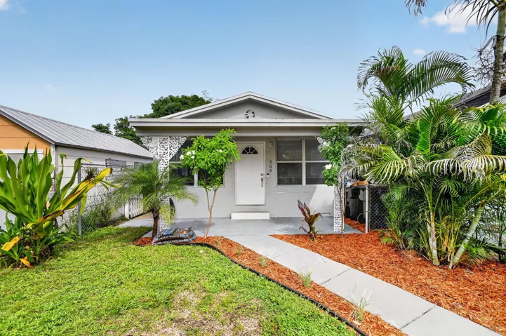 Welcome Home to 504 N E Street!