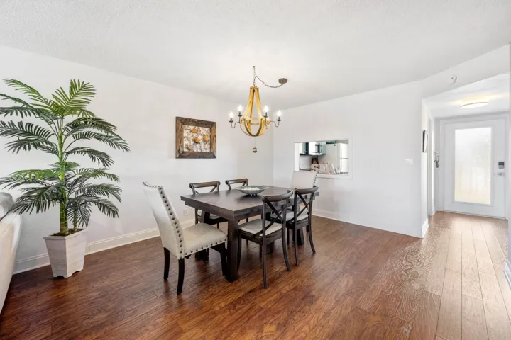 DINING TO FOYER