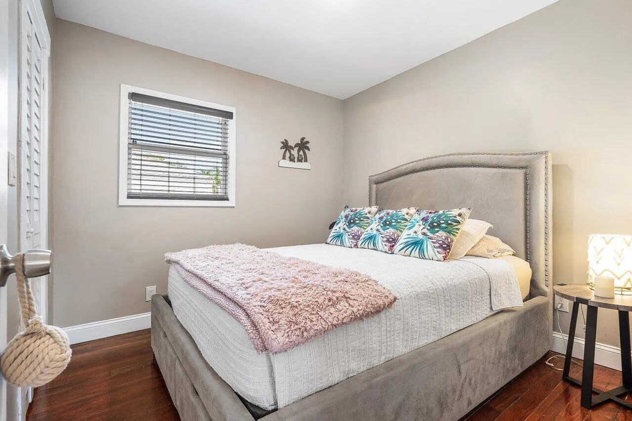 2nd Bedroom