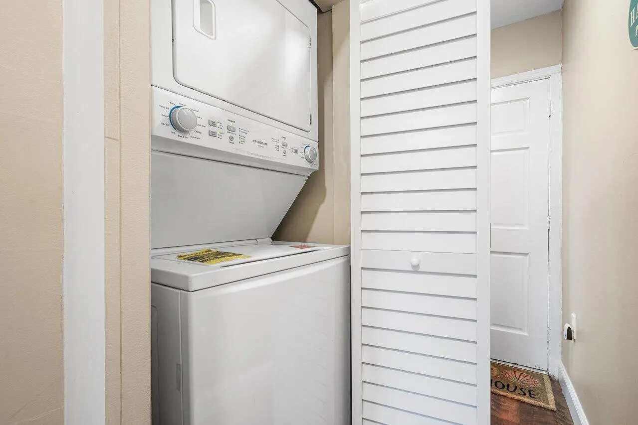 Washer & Dryer