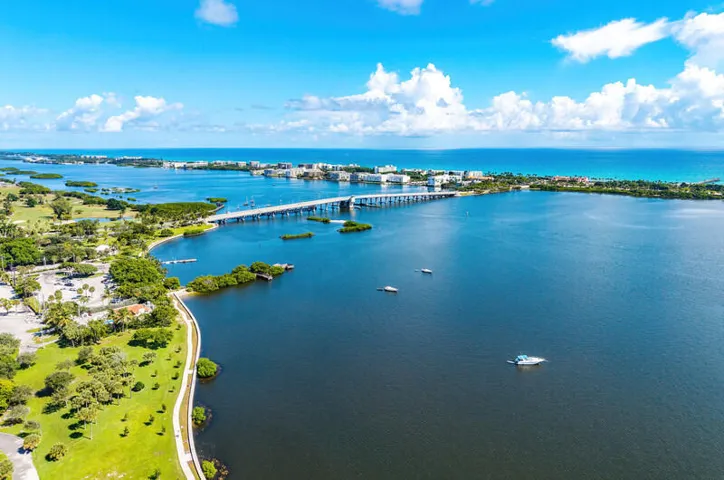 Ocean / Intracostal