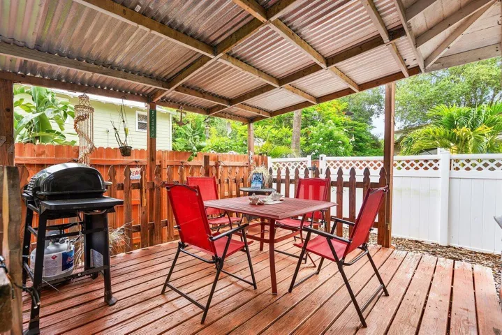 Deck