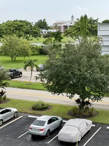 Walking Distance to Clubhouse Across Street