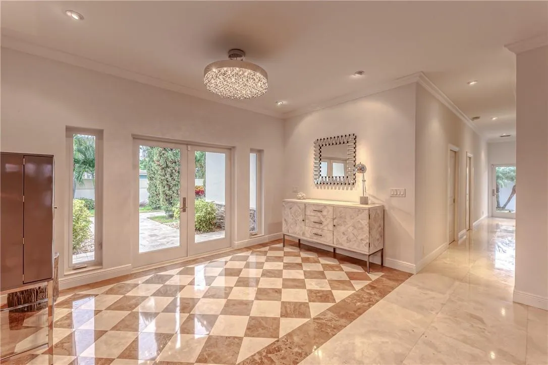 Entry way