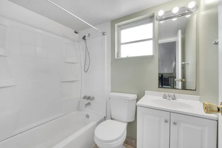 4171 NW 26th St T2-1