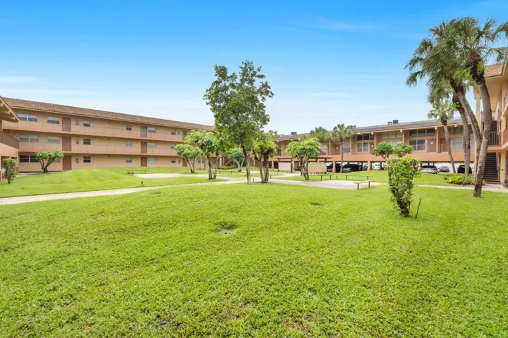 4171 NW 26th St T2-11