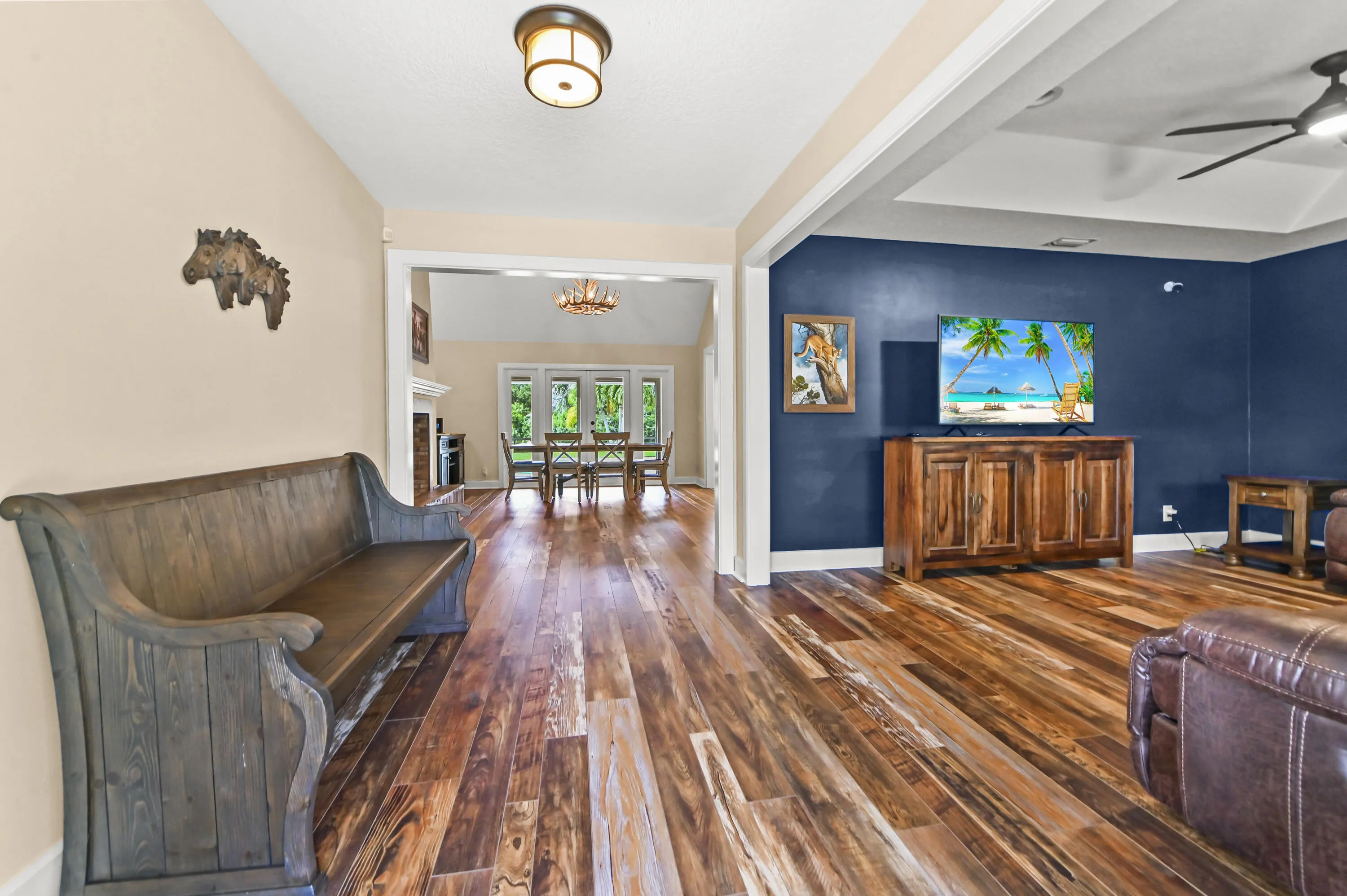 06 Living room 01