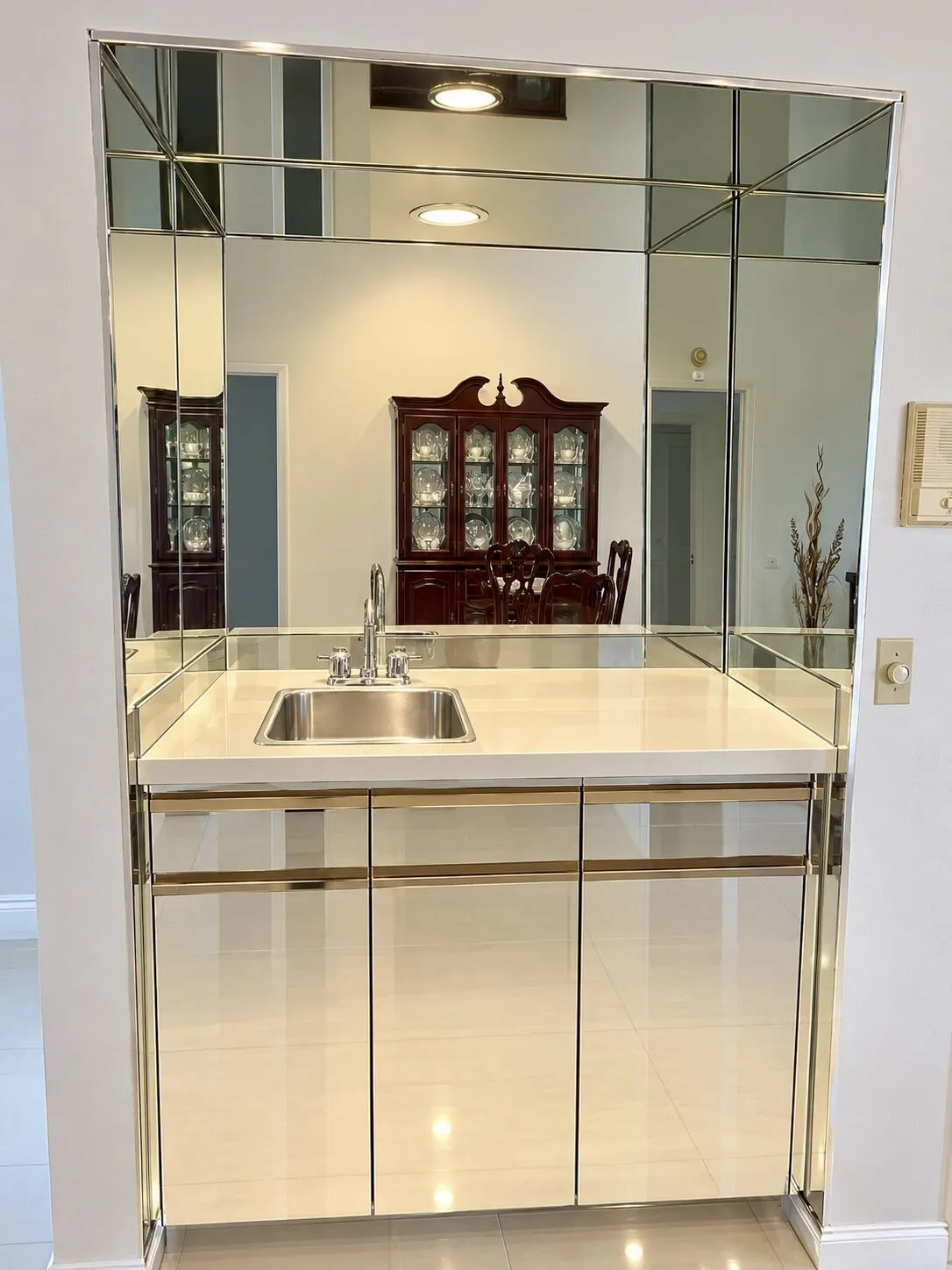 mini bar
