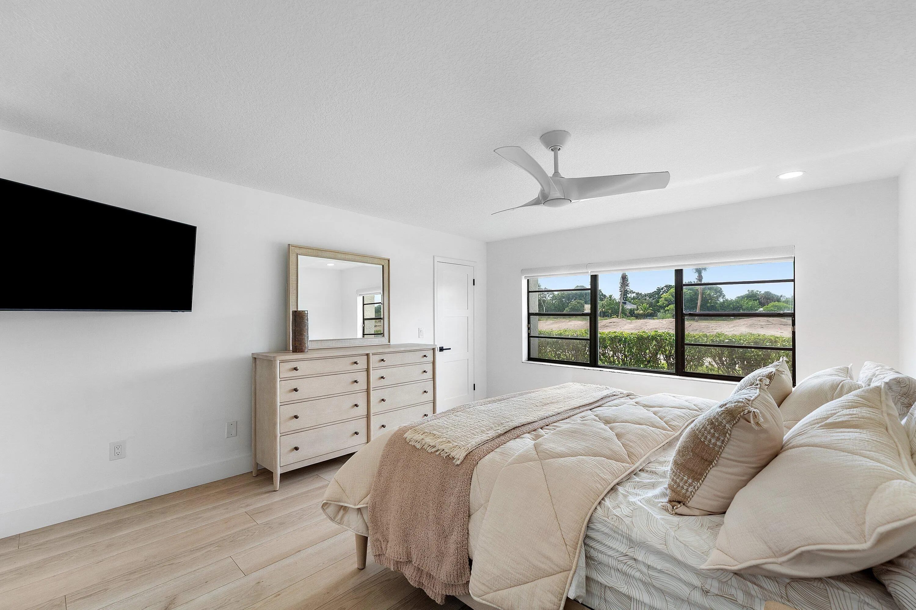 024-11SouthportLane-E-BoyntonBeach-FL-33