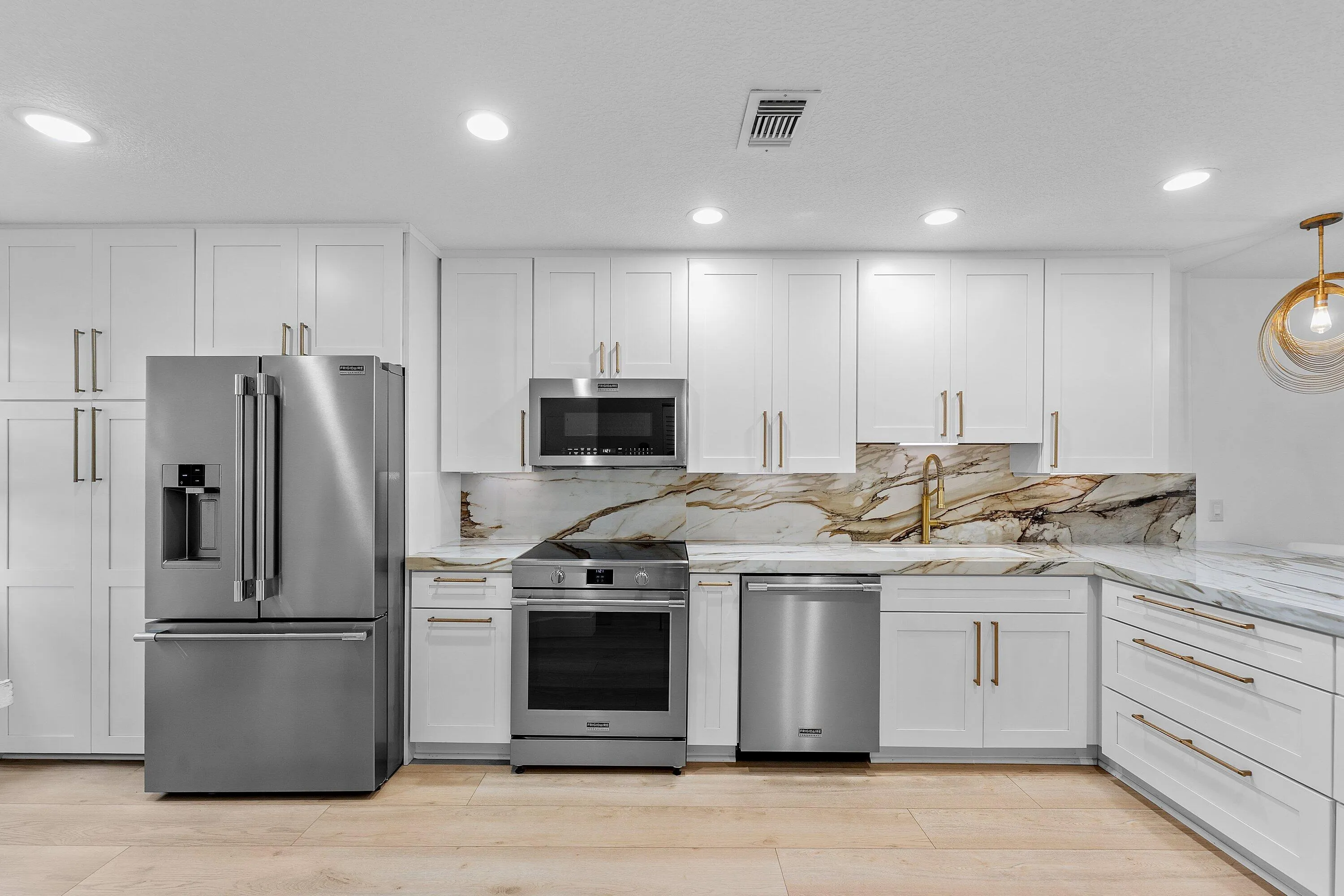 007-11SouthportLane-E-BoyntonBeach-FL-33