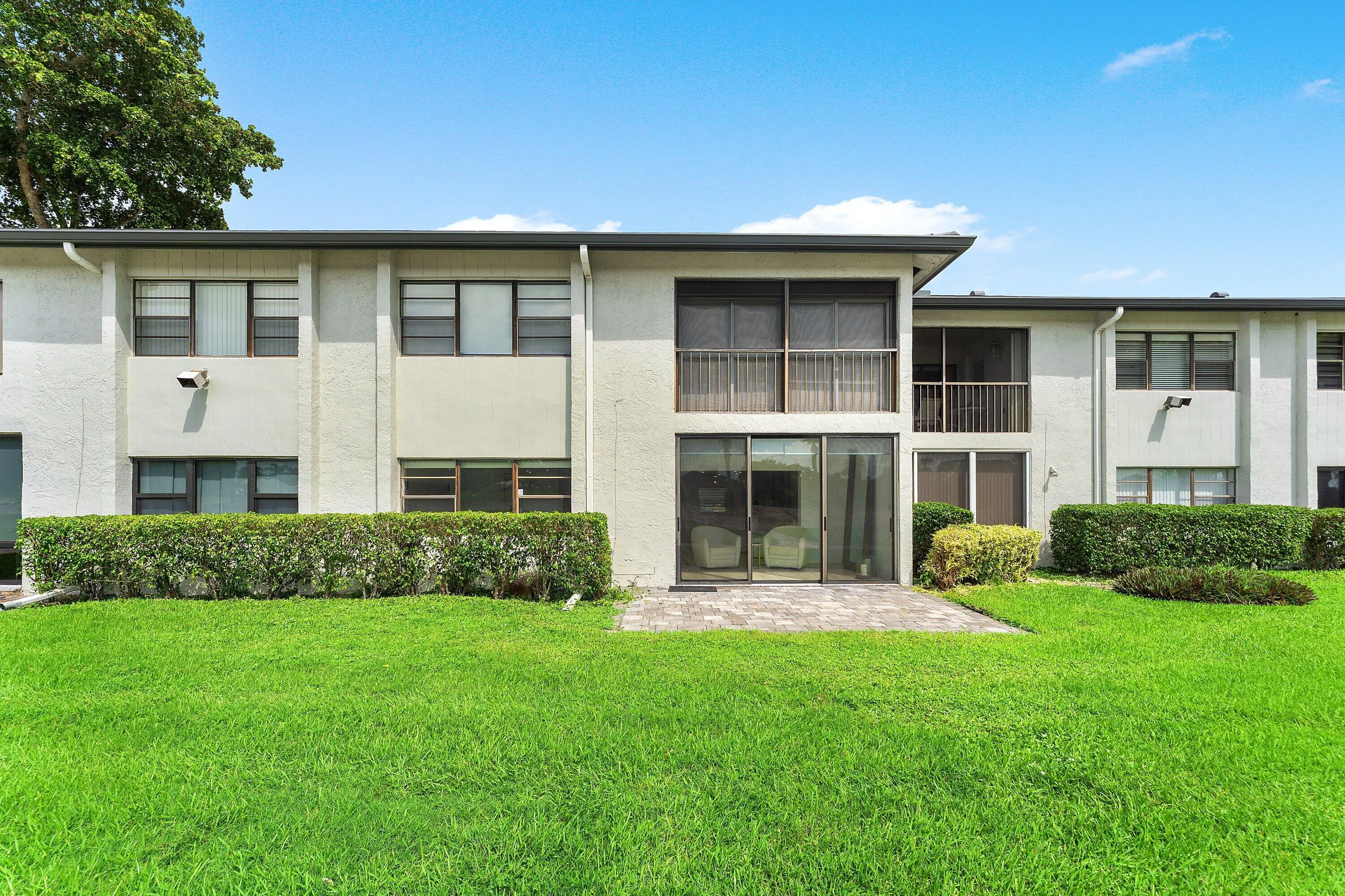 031-11SouthportLane-E-BoyntonBeach-FL-33